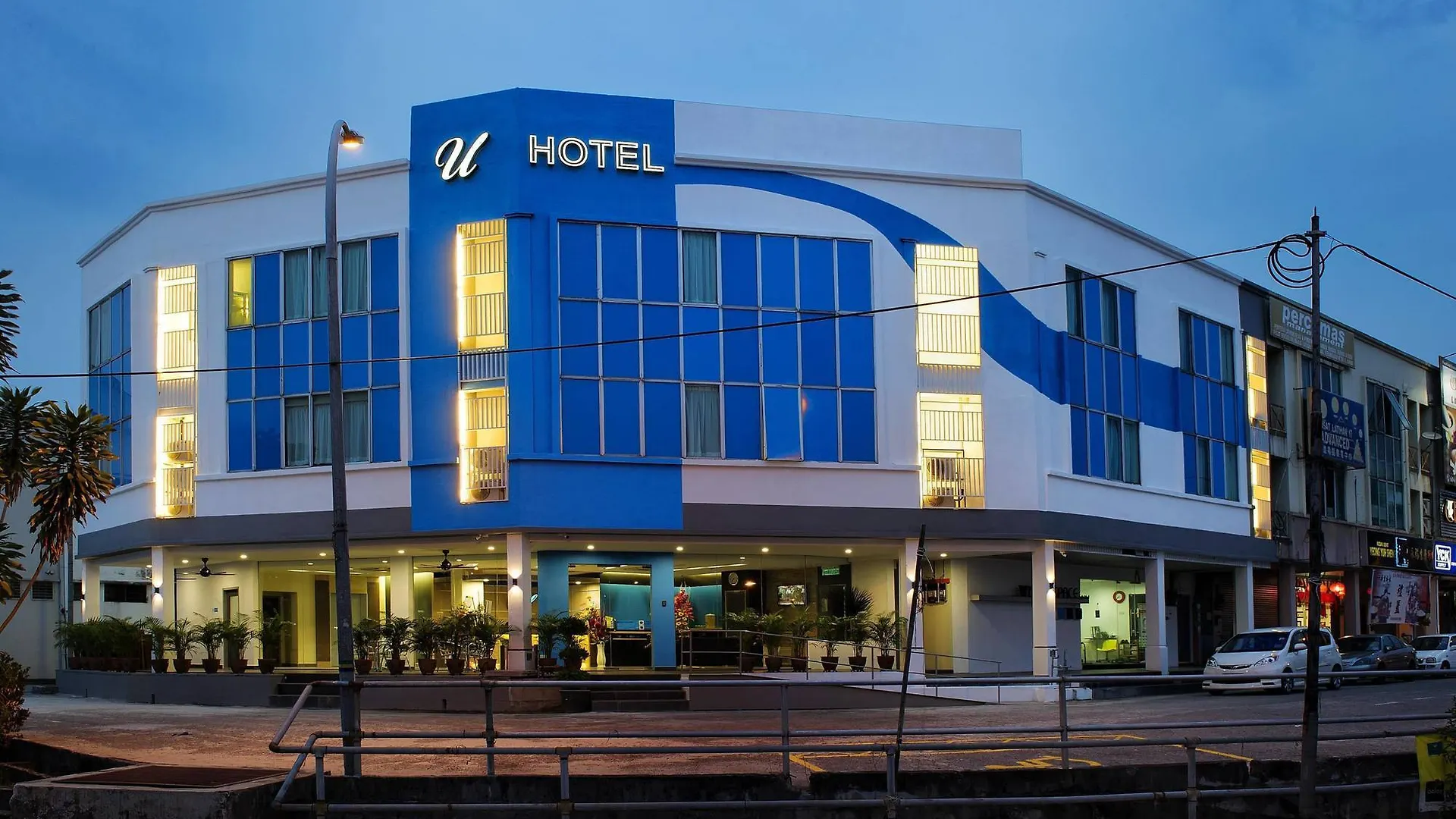 U Design Hotel Bukit Mertajam 3*,